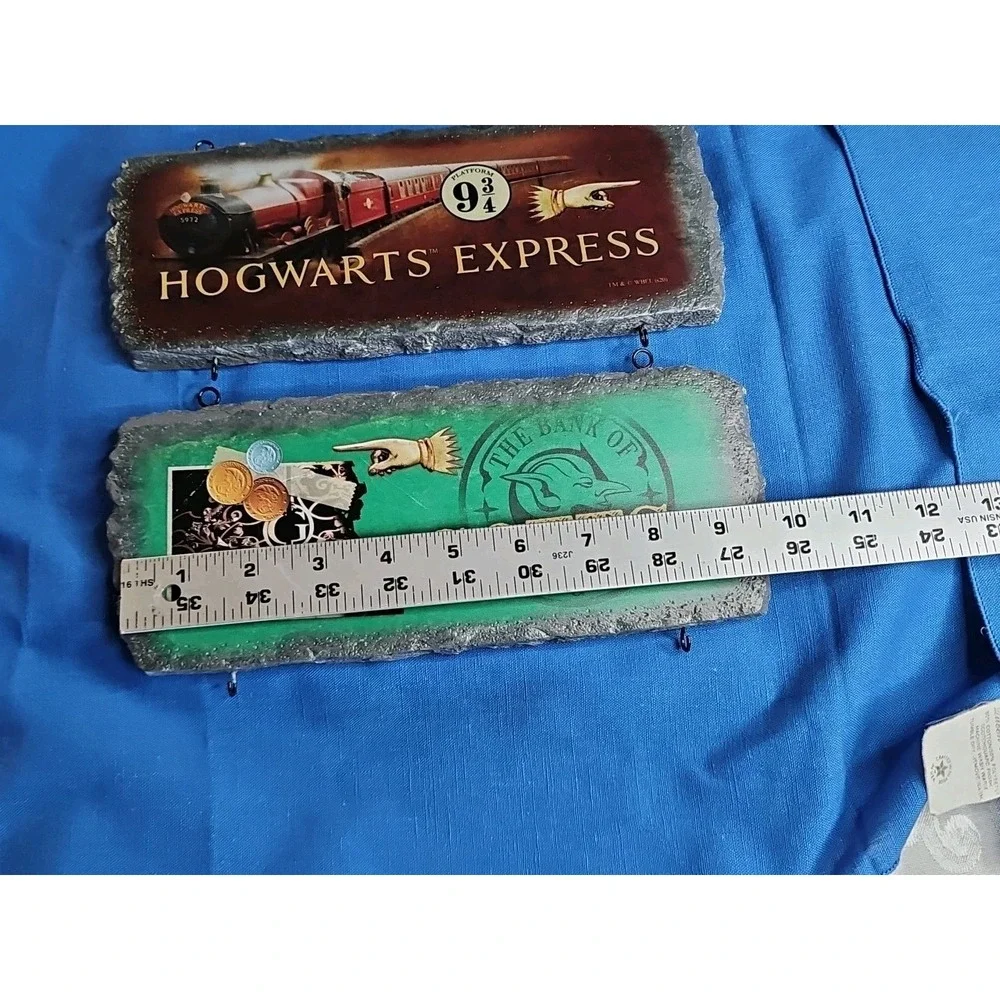 2 Harry Potter Signs Hogwarts Express & Gringotts Bank Bradford‎ Exchange 12